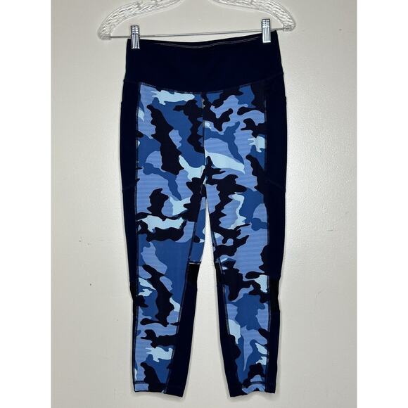 LuLaRoe Fearless Rise Stretch Workout Crop Leggings Blue Camo Size M Medium - Picture 1 of 9